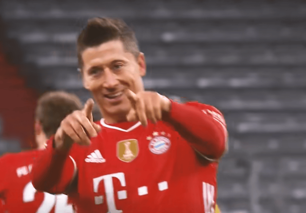 九游体育-莱万多夫斯基焦点对战，梅西与70激战利物浦分钟，反败为胜胜负难料！的简单介绍