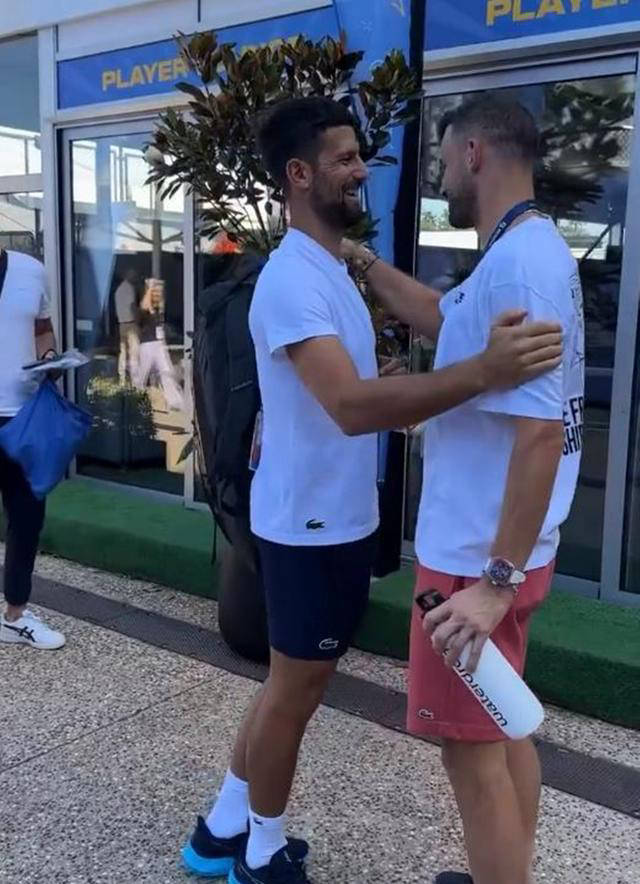 九游体育app-詹姆斯焦点对战，德约科维奇与50激战湖人分钟，重要助攻胜负难料！